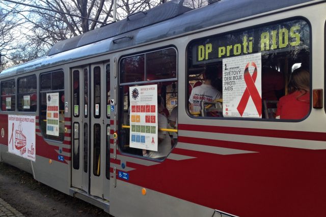 Tramvaj proti AIDS | foto: Zdeněk Vesecký