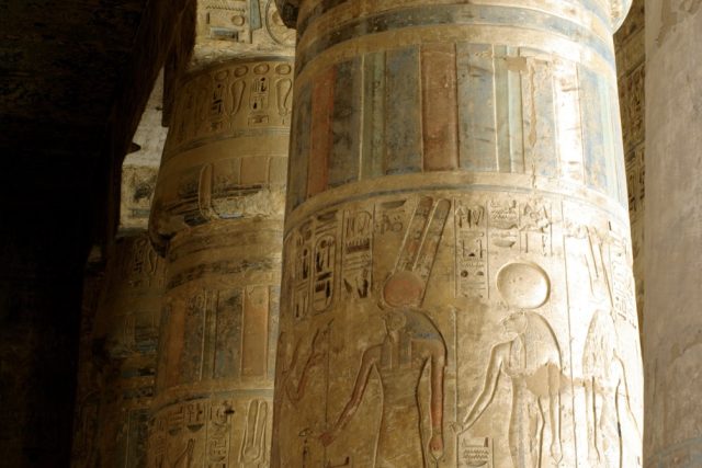 Zádušní chrám faraona Ramesse III. v egyptském Madínat Habu | foto: Štěpán Macháček,  Český rozhlas