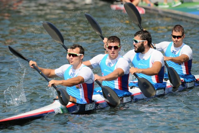 Čtyřkajak ve složení Daniel Havel,  Lukáš Trefil,  Josef Dostál,  Jan Šterba | foto:  ASC Dukla