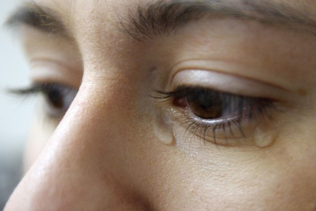 Domácí násilí,  zneužívání,  násilí na ženách,  smutek,  slzy  (ilustrační foto) | foto: Public domain