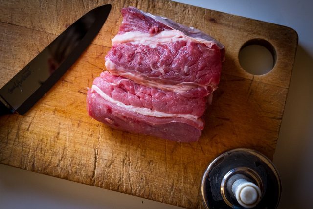 syrové maso,  hovězí | foto: Creative Commons CC0 1.0 Universal,  Fotobanka Pixabay
