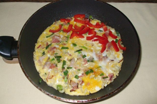Těstovinová omeleta | foto: Stanislava Brádlová,  Český rozhlas