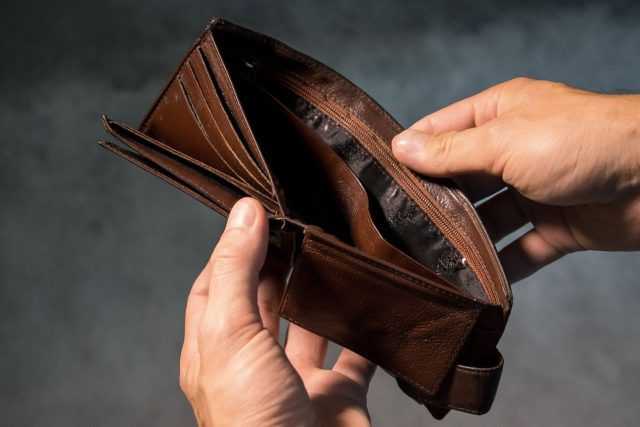 Nedostatek peněz  (ilustrační foto) | foto: Pixabay,  Licence Pixabay