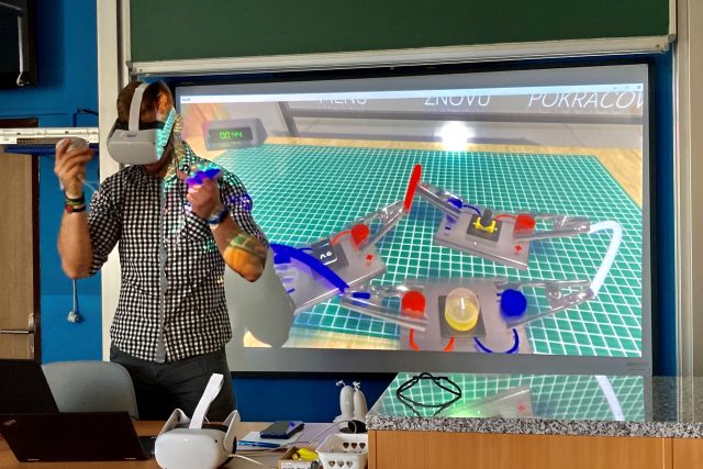 Žáky základní školy v Údlicích čeká od září výuka fyziky ve virtuální realitě | foto: Jan Beneš,  Český rozhlas