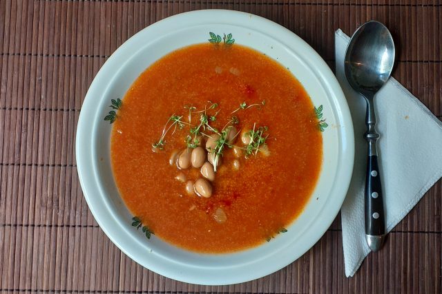 Rajská polévka s fazolemi | foto: Stanislava Brádlová,  Český rozhlas