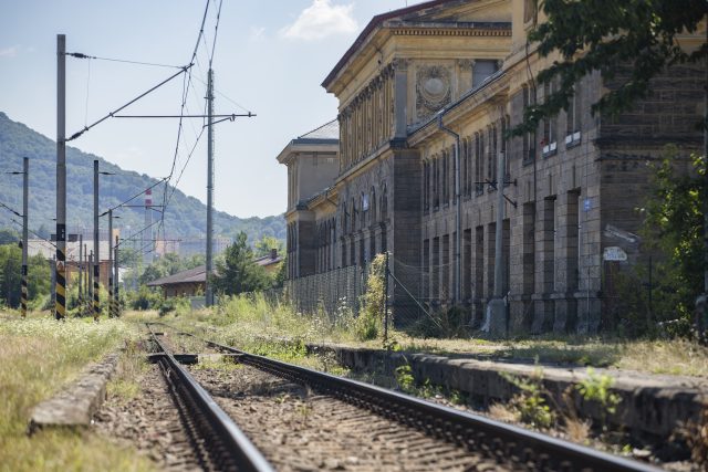 Areál východního nádraží v Děčíně čeká rekonstrukce | foto: Robin Röhrich,  Český rozhlas