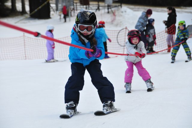 Školda lyžování  (ilustr. foto) | foto: Fotobanka Profimedia