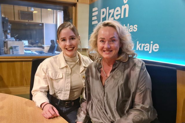 Nikol Sikorová a Irena Vítovcová | foto: Ivana Schweitzerová Kolaříková,  Český rozhlas