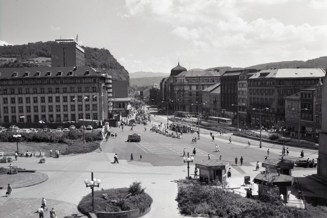 Mírové náměstí v Ústí nad Labem,  jedna z jeho historických podob | foto: Muzeum města Ústí nad Labem
