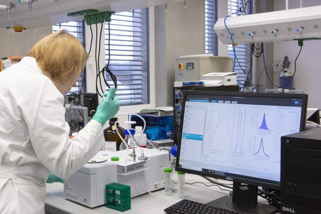 V CENAB zkoumají nanomateriály pro využití v biomedicíně a pro ochranu životního prostředí | foto: Přírodovědecká fakulta Univerzity J. E. Purkyně v Ústí nad Labem