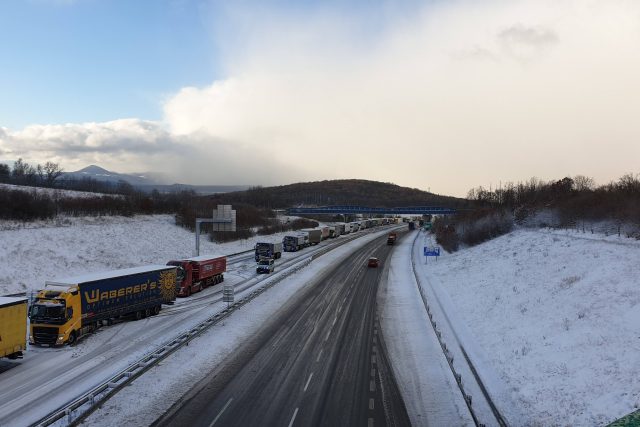 D8 na exitu u Libouchce směrem na Drážďany 5. února 2020 | foto: Jan Bachorík,  Český rozhlas