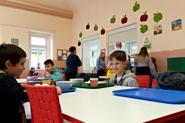 Školní jídelna v Dubí u Teplic | foto: Jana Vitásková,  Český rozhlas