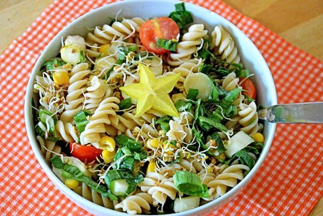 Těstovinový salát  (ilustr. obr.) | foto: Fotobanka Pixabay