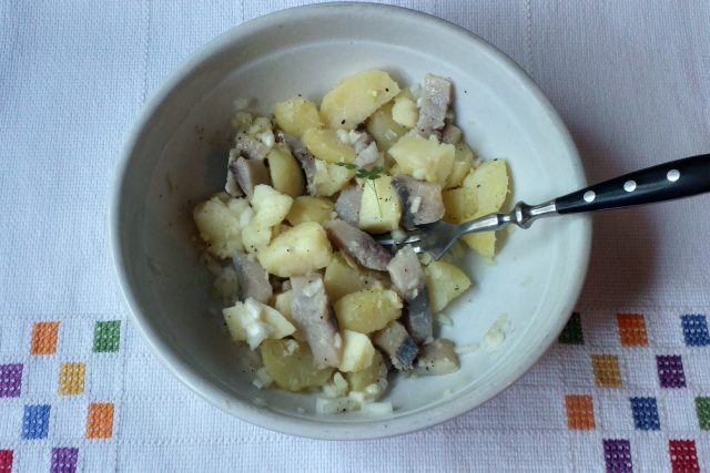 Matjesový bramborový salát | foto: Stanislava Brádlová,  Český rozhlas