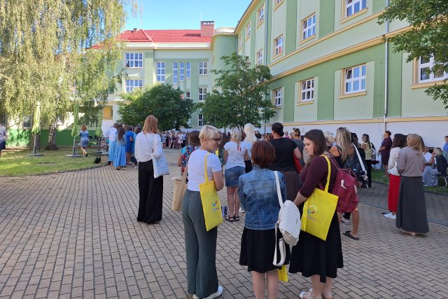 V Teplicích na ZŠ Metelkovo se koná Letní škola projektu Začít spolu | foto: Jana Vitásková,  Český rozhlas