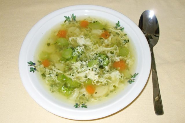 Zeleninová polévka se závojíčkem | foto: Stanislava Brádlová,  Český rozhlas