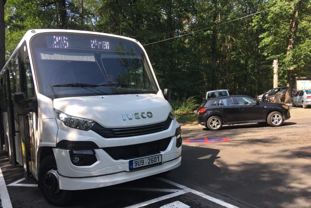 K děčínské zoo začal jezdit minibus | foto: Iva Zítková
