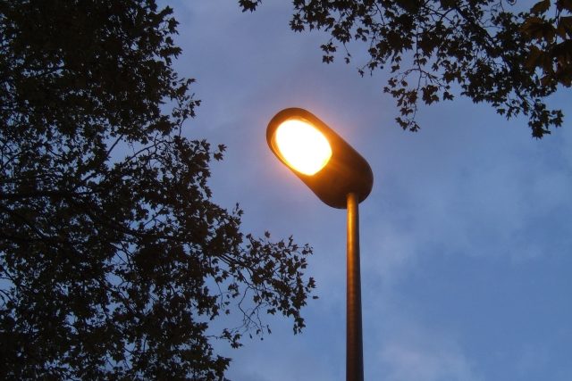 Pouliční osvětlení  (ilustr. foto) | foto: Profimedia