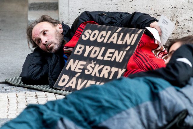 Protest proti zákonu o sociálním bydlení | foto: Michal Šula,  MAFRA / Profimedia