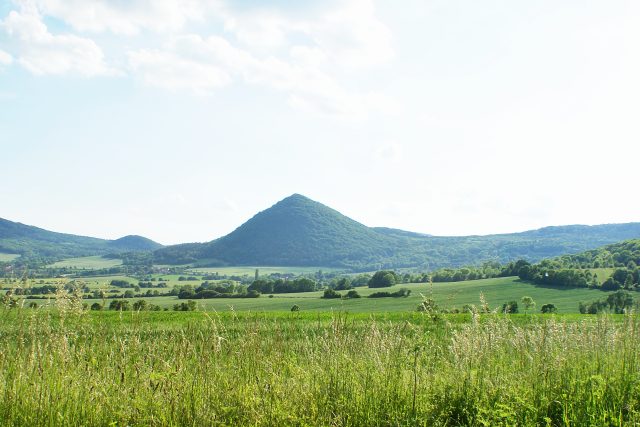 Lipová hora u Třebenic,  také jí se říkalo Medvědice | foto: Dagmar Cestrová,  Český rozhlas