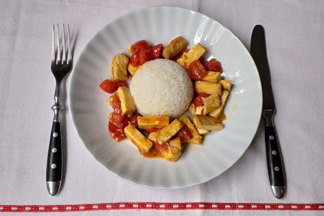 Tofu s rajčaty a chilli omáčkou | foto: Stanislava Brádlová,  Český rozhlas