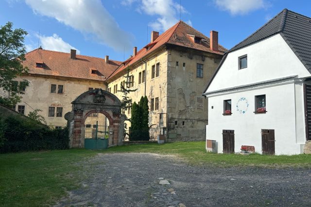 Zámek Žitenice na prodej | foto: Lucie Heyzlová,  Český rozhlas