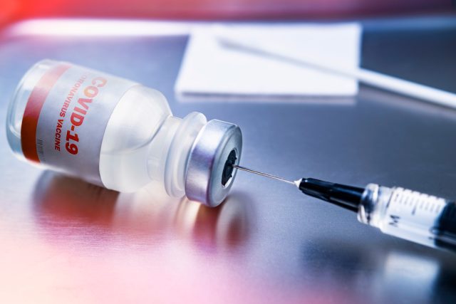 vakcína na covid-19 | foto: Fotobanka Profimedia