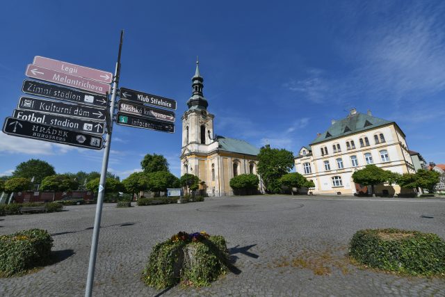 Varnsdorf,  Benešovo náměstí | foto: Ondřej Bičiště,  MAFRA / Profimedia
