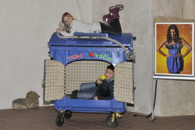 Výstava „Brána recyklace“ | foto: Oblastní muzeum v Chomutově