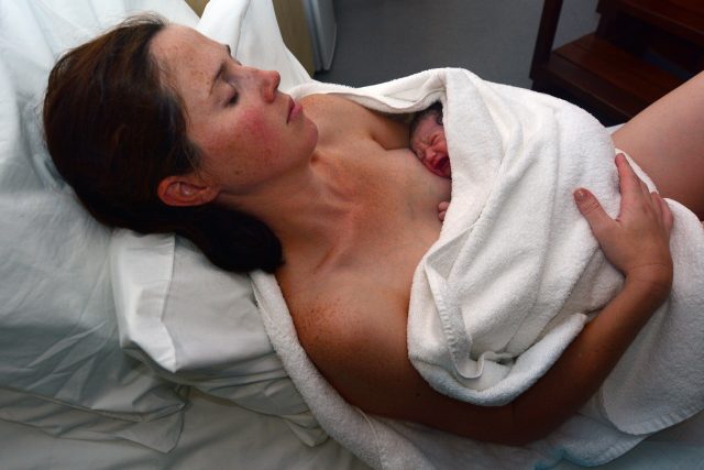 Matka s novorozencem  (ilustr. obr.) | foto: Shutterstock