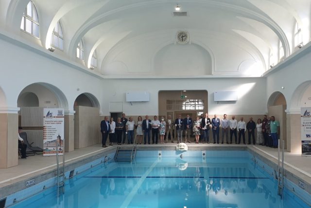 V Ústí nad Labem se pro veřejnost otevírá opravený bazén v městských lázních | foto: Jan Bachorík,  Český rozhlas