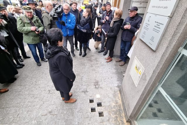 Ústí nad Labem má první kameny zmizelých. Připomínají tragický osud Židů za druhé světové války | foto: Jan Bachorík,  Český rozhlas