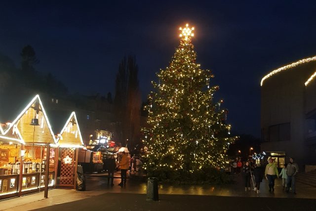 Vánoční trhy Karlovy Vary | foto: Naďa Krásná,  Český rozhlas
