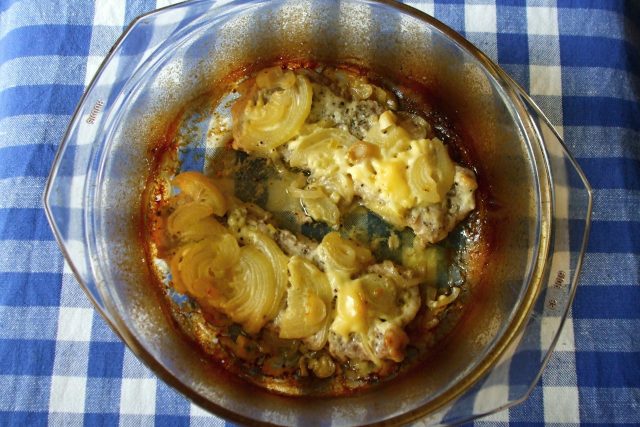 Řízky s majonézou a cibulí | foto: Stanislava Brádlová,  Český rozhlas