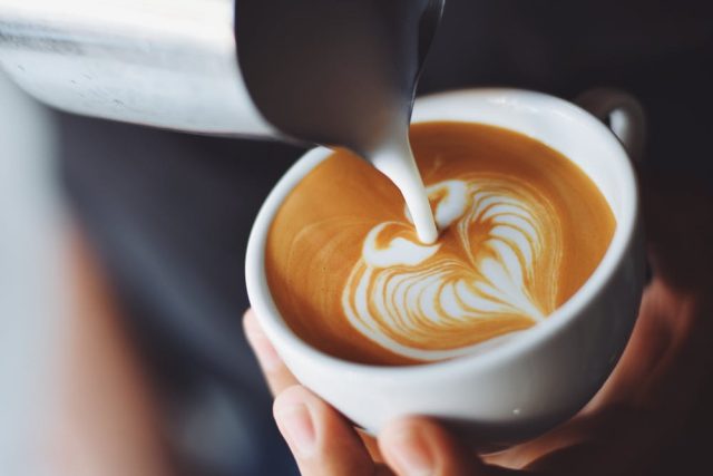 Příprava kávy  (ilustr. obr.) | foto: Pexels,  CC0 1.0