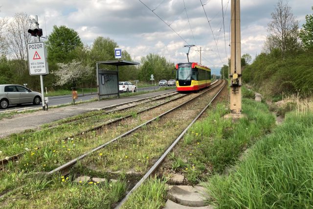 Od září nebudou mezi Mostem a Litvínovem jezdit tramvaje. Dočasně je nahradí autobusy | foto: Jan Beneš,  Český rozhlas