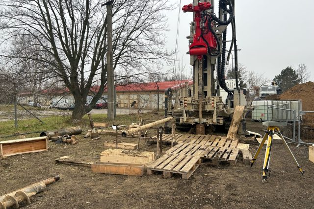 Hloubení geotermálních vrtů v Litoměřicích pokračuje | foto: Lucie Heyzlová,  Český rozhlas