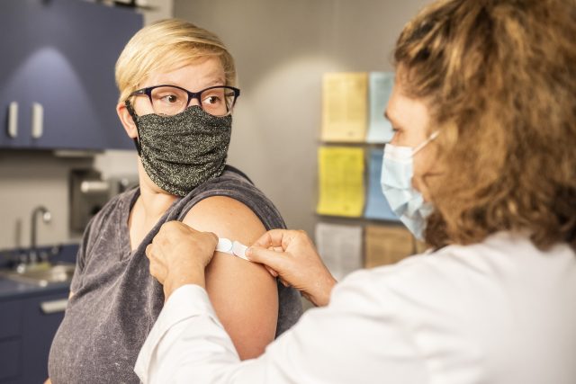 Očkování proti covidu. Ilustrační foto. | foto: Fotobanka Unsplash