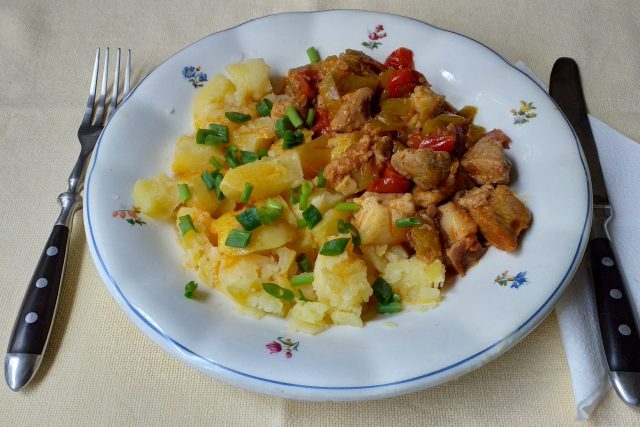 Vepřové s paprikou a rajčaty | foto: Stanislava Brádlová,  Český rozhlas