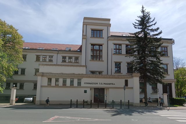 Gymnázium T. G. Masaryka v Litvínově | foto: Adam Vidner