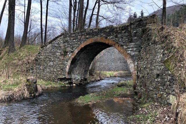 Česká Kamenice má novou kulturní památku – akvadukt přes řeku Kamenici | foto: Jan Papajanovský
