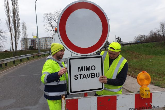 Oprava mostu přes Labe ve Štětí začala | foto: Jan Bachorík,  Český rozhlas