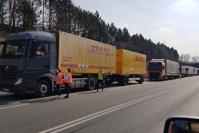 Kolona kamionů na dálnici  (ilustr. obr.) | foto: Město Náchod