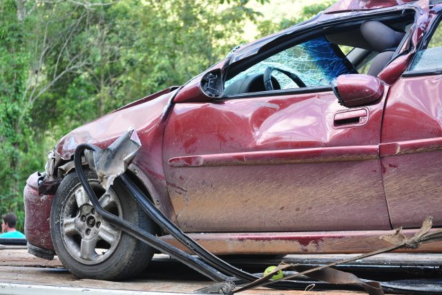 Autonehoda  (ilustrační foto) | foto: Fotobanka pxhere.com,  CC0 Public Domain