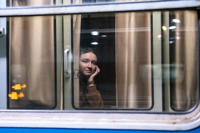 Cestující ve vlaku  (ilustr. foto) | foto: René Volfík,  iROZHLAS.cz