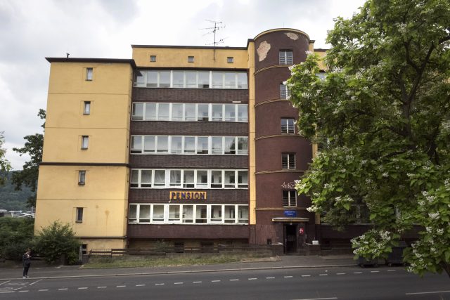Jedna ze dvou ubytoven v Ústí nad Labem,  které se na konci června zavřely | foto: Michaela Danelová,  iRozhlas