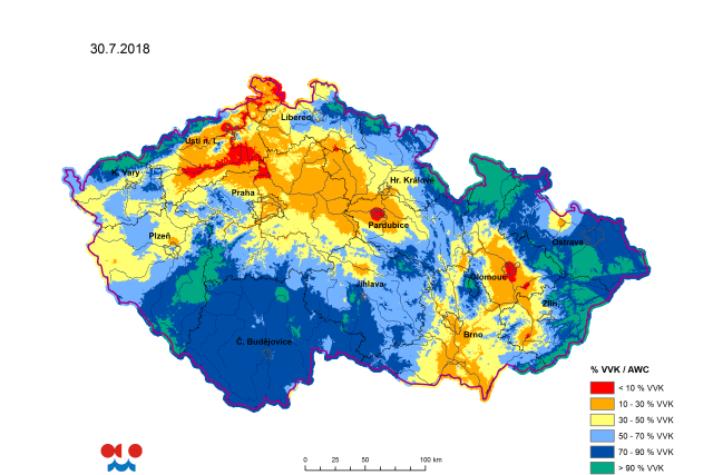 Modelová vlhkost půdy v % využitelné vodní kapacity  (VVK) ve vrstvě 0 až 20 cm pod trávníkem  (stav ke 30. 7. 2018) | foto:  ČHMÚ,  ČHMÚ